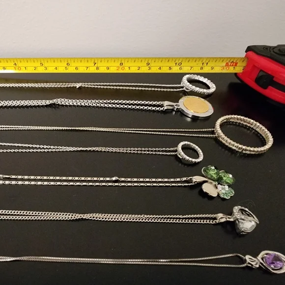 Necklaces - Picture 3 of 4